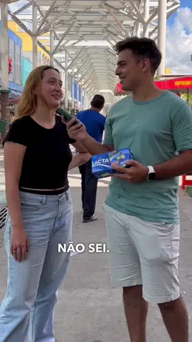 Acertaria todas?? #entrevistanarua #tresperguntas #tuttinasruas #desafioforyou 