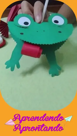 #sapo #divertido #paracrianças #linguadesogra #brincadeiradecriança sapinho verde