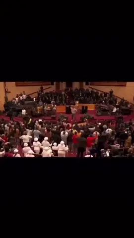 church choir singing on this good Sunday #fyp #music #gospel #singing #choir #performance #live #church #vocals #goviral #gospelmusic #tiktok #BlackTikTok 