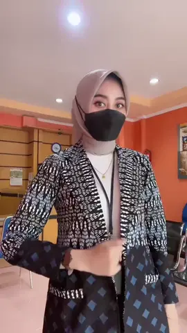 Devi blazer batik full furing trikot batik kerja kantor modern katun lengan panjang bigsize yuk buruan cek keranjang kuning dibawah 👇 #flksyuk  #blazeroutfit 