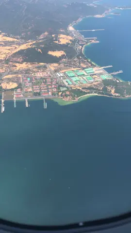 Nghe nói cảng Cam Ranh là 1 trong 3 cảng quân sự tốt nhất thế giới Mỹ có 1 Brazil có 1 , còn lại là Cam Ranh #xuhuongtiktok #camranh_khánhhoà 