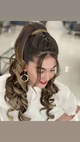 مدل مو زیبا#مدلمودخترونه #تیک_تاک_افغانی #artistارتست #furyou #افغانستان #زیباییصورت #عروس #مدلموجدید #میکاپ_ارتیست_عروس #foryoupage #اریشگری #میکاپ #ارتیست 