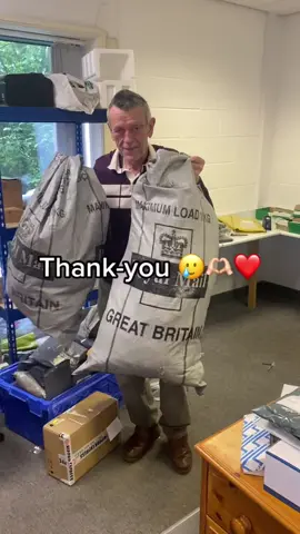 🫶🏻 Thank-you all SO much for all of the amazing support on the video i posted about my Dad starting his fabric & sewing business in Sixties 🥲  ive been showing him all of your lovely comments & he’s overwhelmed with the love! I never expected the video to reach as many of you as it did, so thank-you all for sharing & being so kind ❤️ #fyp #viraldad #sewingforyoupage #fabricshop #SmallBusiness #shopsmall 