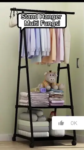Triangle Stand hanger rak buku pakaian serbaguna (MODEL RODA) hadir dengan desain segitiga 3 layer 2 susun yang dapat dengan mudah dibongkar pasang. Rak ini memiliki desain segitiga yang menjadikan rak ini memiliki konstruksi yang sangat kokoh dengan ruang untuk menyimpan baju yang cukup luas. Anda dapat menghemat tempat untuk menyimpan pakaian, sepatu, sandal dan aksesoris Anda. Coat Rack Stainless steel non-wovens 