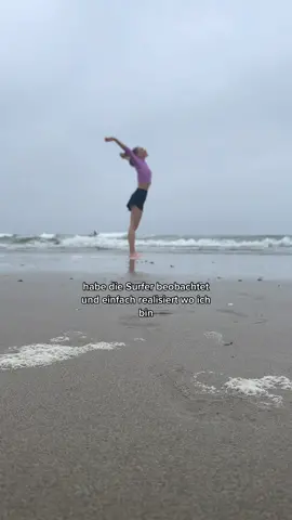 Ich kann das wetter nicht beeinflussen, deshalb mach ich einfach das beste draus 🫶🏻🌴  #gymgirl #viral #venicebeach #musclebeach #fy #foryou #Running #Fitness #wearoace 
