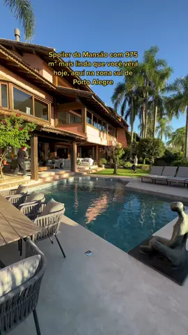 A mansão mais linda que você verá hoje! 975 m², 4 suites, 7 vagas! Breve material completo! #luxury #realestate #fy #fyp #viral #arquitectura #brasil #foryoupage 