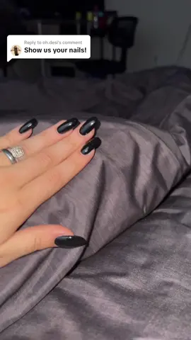 Replying to @oh.desi new nails and they make my ring poppp #MomsofTikTok #frybvgs #nails 