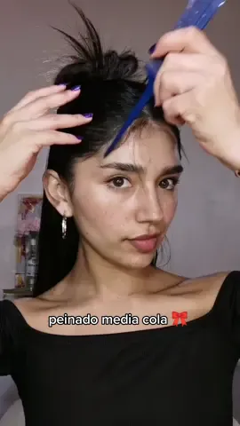 easy half-up half down hairstyle 🌹✨ #peinadofacil #babyhairtutorial #peinadosincalor 