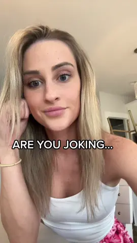 I cannot believe doctors still try to throw birth control at us and think it will make things better… this is something that actually works. In my bio under “antioxidant drink” #hormones #hormoneimbalance #birthcontrol #adrenalfatigue 