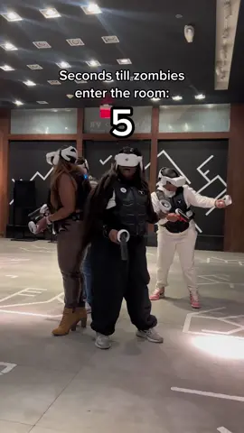 Always watch tiur back👀🧟‍♂️  At Anvio VR we offer immersive VR experience🔥 that means that you will have complete freedom of movement in a big room, interactions with objects and people and live feedback from the environment with haptic feedback vests and wind simulation. All these helps brings unforgettable realistic VR experience for our customers! Anvio VR is a perfect place for dates and parties. Make your reservation at Anviopark.com #virtualreality #vrfails #vrgames #oculusquest #dateideasla #whattodoinla #dateideas #losangelesbucketlist #hollywood #arcade #escaperoom 