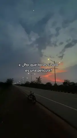 𝐿𝑙𝑜𝑟𝑜 𝑐𝑎𝑑𝑎 𝑣𝑒𝑧 𝑞𝑢𝑒 𝑙𝑎 𝑣𝑒𝑜 😭💔 #siempreatulado #paratii #pelicula #recomendation #peliculastristes #viral  #hachico #fyp 