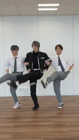 acreがHeyさんを蹴ってるの気付きましたか❓笑　#桜雲aun 