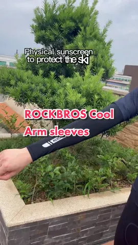 It’s summer now, give yourself a pair of cool arm sleeves!#armsleeve #rockbros 
