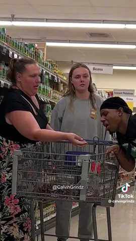 What would y’all do in this situation? 🍇👇 @calvingrindz #Worldstar #Funny #Viral