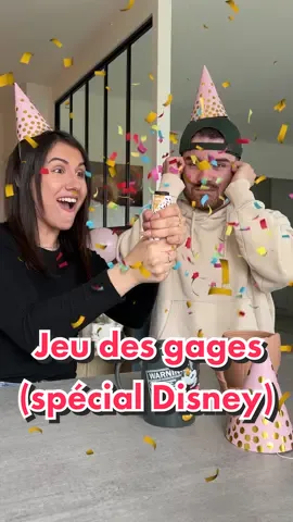 L’un des nous était loin d’imaginer ce qui l’attendait 😅 A Paris, du 30/06 au 09/07, vous aussi allez vivre l’expérience « #Disney100 : L’amitié c’est merveilleux » ! Lien de la billetterie dans notre bio 🥰👉🏻 