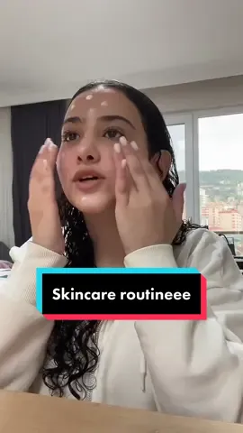 لما يكون عندكم سكن كير منيح الميك اب بكون بجنننن وشوفوا الcloseup على وجهي كيف Insta: Rahaf_Sufian #fyp #foryou #fypシ #skincare #larocheposay #makeup #grwm #relaxing #rahaf_sufian #skincareroutine #eyecream #dermoskin 