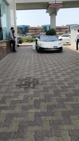 #foryoupage #viral #plz #flypシ #car #luxury 