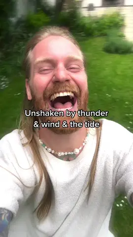 if its just a lamp why am i sobbing? #iamamountain #fyp 