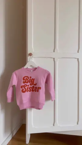 Reactions on preganncy 2.0 🥹🫶 #pregnancyannouncement #bigsister #pregnant #tellingfriendsandfamily #tellingimpregnant #secondbaby #baby2023 #excited 