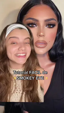 Les comparto mi truco para un smokey eye en minutosss #smokeyeyemakeuplook #smokeyeyesmakeup #smokeymakeup❤️ #ojosahumados #maquillajehonduras #maquillajemexicano #greenscreen 