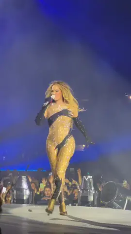 @Beyoncé performing Heated at Stadium of Light Sunderland. #rennaissanceworldtour #rwr #heated #beyonce #beyonceheated 