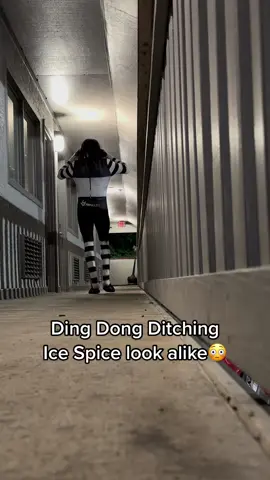 I Should’ve Played Crazy🤣🤣🤣…  #giosofamous #foryou #fyp #viral #famousgio #funny #share #prank #dingdongditch #icespice #repost #screammovie 