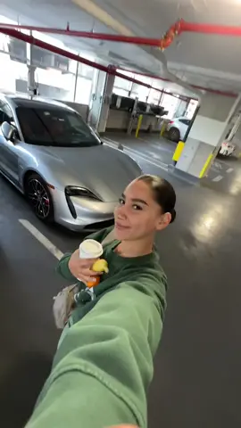 Song on repeat🔥 workout details on ig🫶🏽