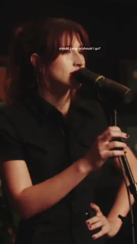 indecision💛 #shouldistayorshouldigo #theclash #scarypockets 