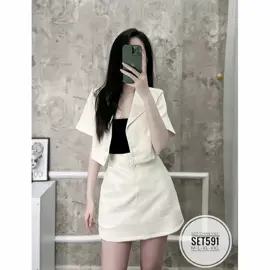 Set vest chân váy lót trong ( Ko có áo trong ). Đính 2 cúc bigsize 50-95kg chất cotton lạnh