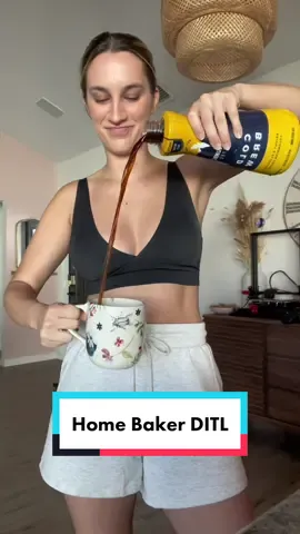 Idc what anyone says, being a baker is not for the weak #caketok #dayinmylife #dayinthelife #homebaker #SmallBusiness #cakes #dayinthelifevlog #weddingcake #weddingtiktok #baking #baker 