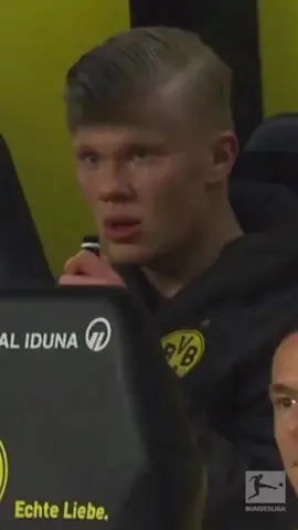 Try This SECRET DRINK Before Your Next Football / Soccer Game ⚽️😳 Reminder: Do not fear! God will protect you from all evil. Have faith in His words!✝️❤️🙏🏽 #football #Soccer #footballer #haaland #drink 