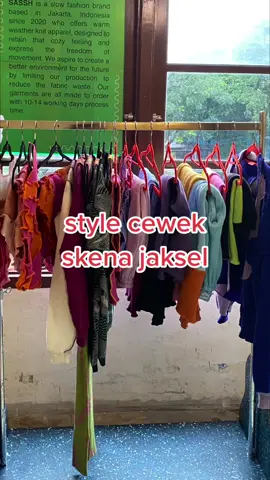 emang iya?🤪 #fashion #rekomendasibaju #jaksel #tiktoktainment 