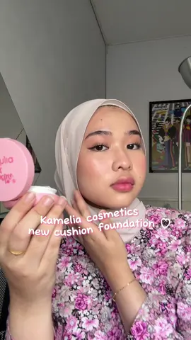 I WILL USE THIS CUSHION FOUNDATION RELIGIOUSLY OMG. Its cheap too???? #kameliacosmetics #sirenwave🧜‍♀️ #makeupmalaysia 