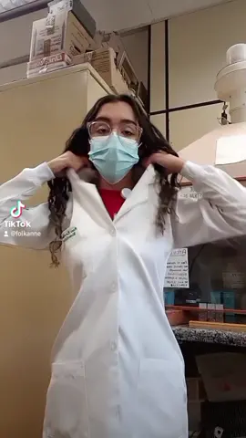 um dia sendo estagiária, pré pesquisadora e estudante (ou quase) #biomedicina #faculdade #biomed #estagio #ciencia #fyp 