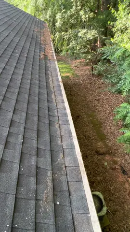 The most expensive guards you can put on a gutter system. They also claim you’ll never have to clean your gutters again 😂 #gutters #jmgutters #satisfyingvideo #guttercleaning #leaffilter #gutterguards #asmr #stihl 