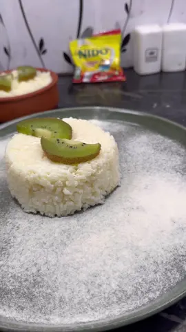 Riz au lait facile a faire  - 200g de riz  - 100 cl de lait Nido  - vanille  - 50cl de crème fraîche  - 100g de sucre  - beurre #rizaulait #rice #milk #dessert #Love #sugar #flypシ #