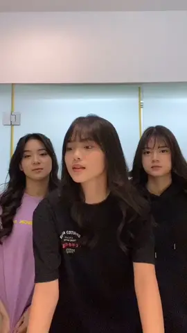 wkwk inimah combo, komuk zoytoy ngakak banget dah #adeljkt48 #jkt48 #jkt48newera 