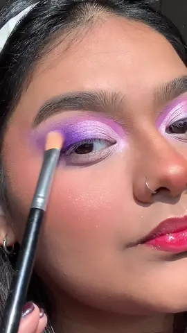 had to come back in purple 💜 #cpcontest 💜  #fypシ #foryou #chicanaartist #latinacreator #makeup #grwm #makeuptutorial #eyeshadowtutorial #chicana #makruptransition #parati #makeupartist 
