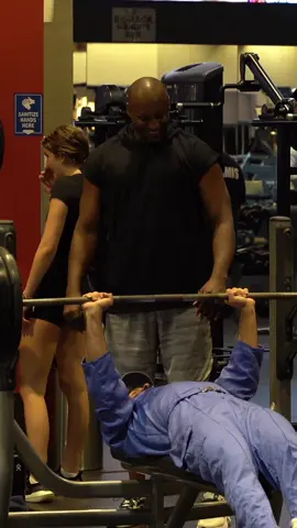 I Need Warm Up... #anatoly #gym #funnyvideos #gympranks 