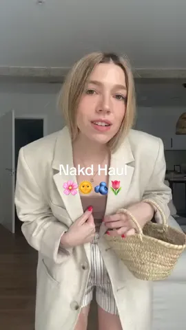 @nakdfashion si os gusta el estilo escandinavo es vuestra marca 🫐✨ mi código es “martagrande” y es un 15% para todos y un 30% para nuevos usuarios 🤭🫰🏼#nakdfashion #haulnakd #matildadjerfstyle  #haul