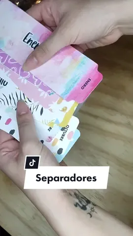 Respuesta a @fran.papeleria2020 Explicar en un minuto es algo complicado pero con mucho gusto podemos hacer un Live con la explicación completa y paso a paso ❤️❤️ coméntame si te gustaría ☺️ #cuadernospersonalizados #encuadernacion #comohaceragendas #libretasbonitas #libretaspersonalizadas #AprendeEnTikTok #kitcityacademia 