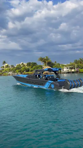 The 47 Reaper is truly in a leauge of its own. #adrenalinepowerboats #47reaper #centerconsole #luxuryboats #boattiktok #boatbuilder 