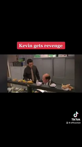This deleted scene is amazing #theoffice #fanpage #foryoupage #funny #dundermifflin #dontowncopyrights #officestan #fypシ #like #share #comment #follow #tiktok #kevinmalone #ryan #deletedscene 