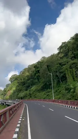 Short Cut Bedugul 😍#bedugul #danauberatanbedugul #bali 