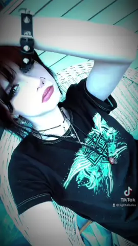 posting a bunch of random capcut stuff #fyp #alttiktok #melaniemartinez #punkrock  