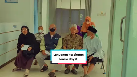 Layanan kesehatan gratis untuk lansia ala cinematic hehe. Bagus ngga sobat bunda? Tulis di komen ya 😁 #cinematic #heylover #lansia #peduli #amalbunda  