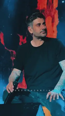 ¡deu qué complicado es esto del amor! 🥲 - Destino o casualidad - @Melendi - #CerrandoCicatrices2023 🤍❌ - Albacete, 01.04.23 - #melendi #concierto #parati #musica #directo #melen #cantante #yomeveocontigo #milindri #destinoocasualidad #albacete