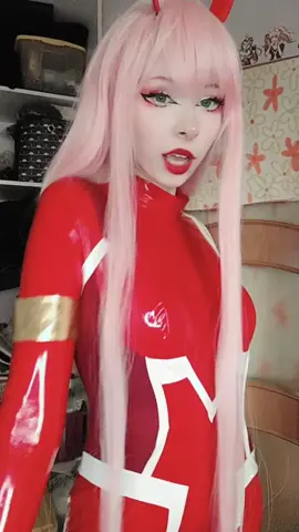Why my previous video have only 26 views? 💀 #02 #02cosplay #zerotwo #zerotwocosplay #darlinginthefranxx #darlinginthefranxxedit #fyp #prada #dc 