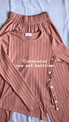 One set ribbed knit premium 😍 CHECK KERANJANG SEKARANG!#fypシ゚viral #onesetmurah #onesetkekinian #edenset #Orloid 