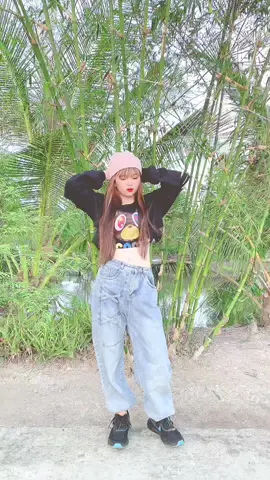 🔥🔥🔥🥴😅#2ne1iamthebest #babymonsteryg #2ne1cl #babymonitor #babymon #nguyenyenlinh #xh #fypシ #ciin #camau #camautv #càmau #CIIN #catcute #TikTokPromote #CAPCUT #viêtnam 